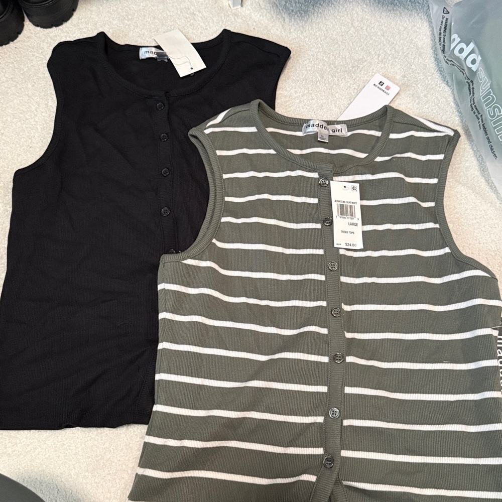 Juniors Madden Girl Tops - Size L